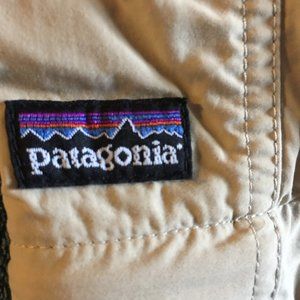 Patagonia Hiking Zip off Pants to Shorts XL   NWOT